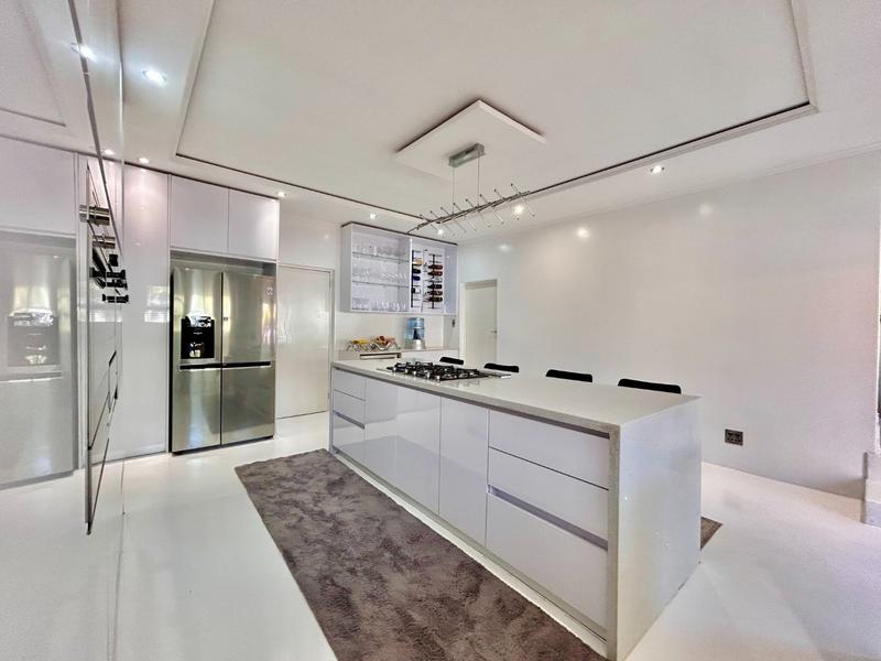 7 Bedroom Property for Sale in Kosmos Ridge North West